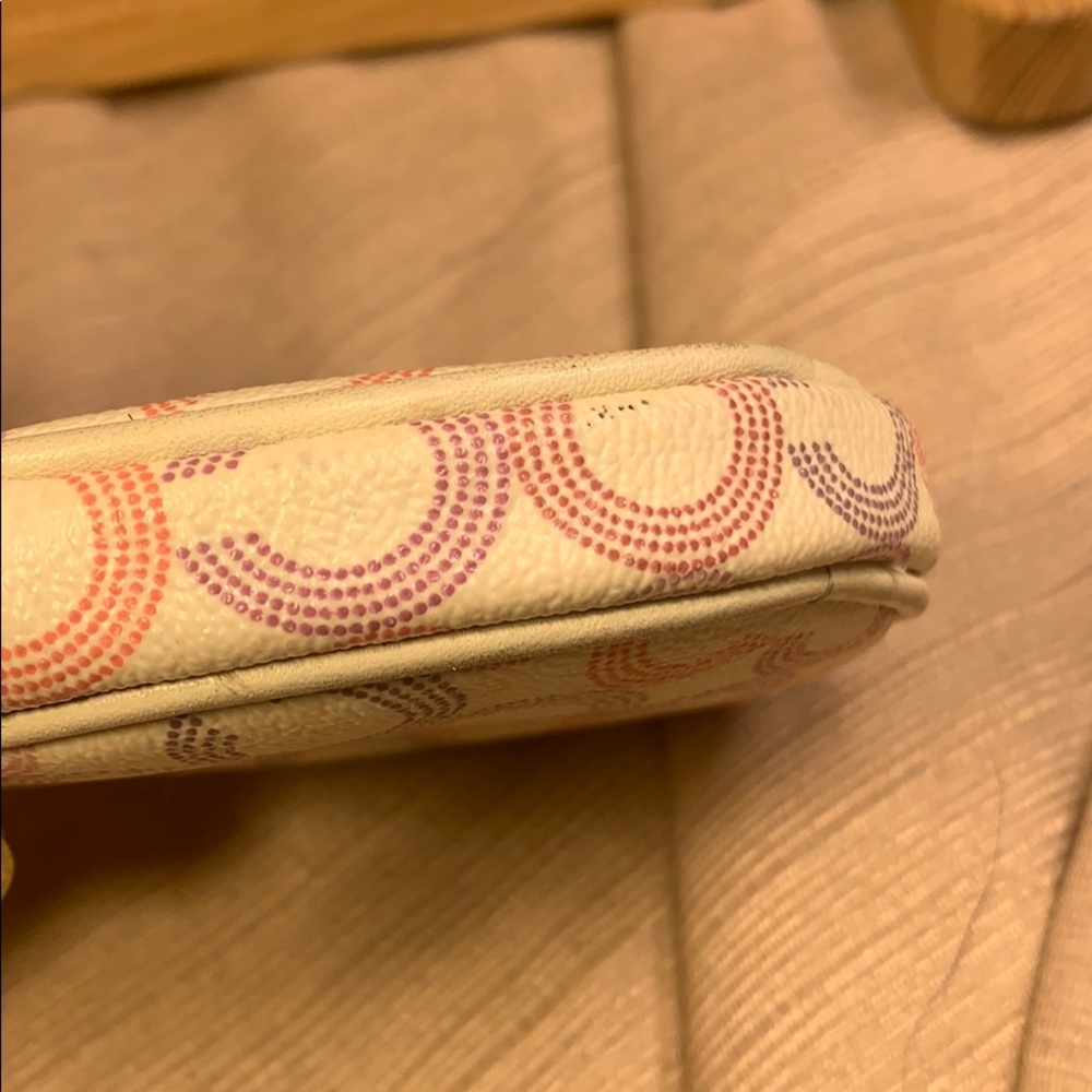 Coach coin pouch, super cool & rare! - Picture 5 of 7